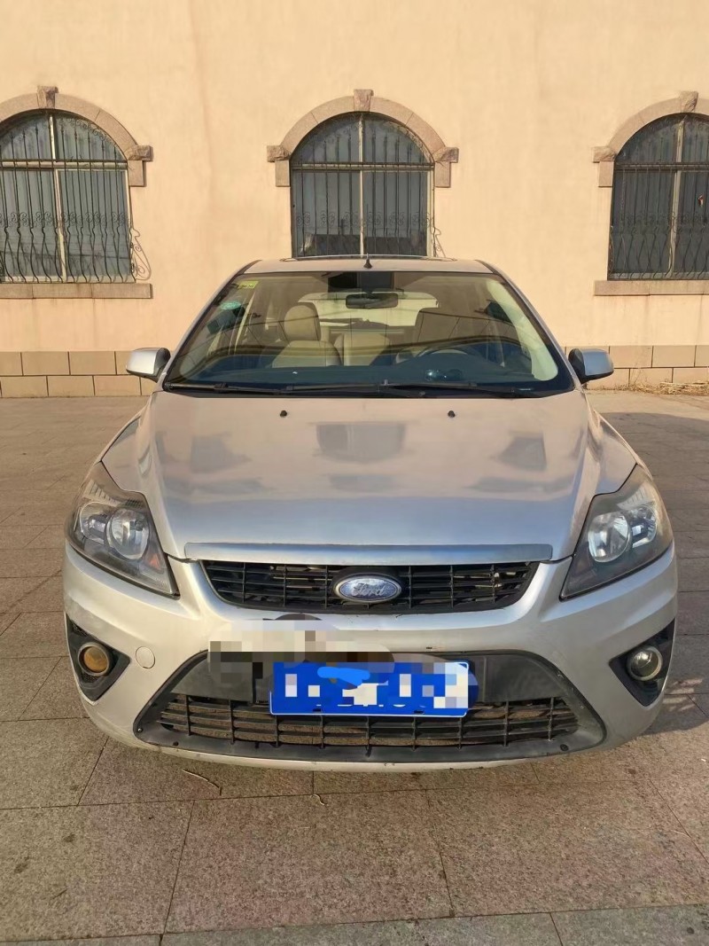 青岛11年福特福克斯1