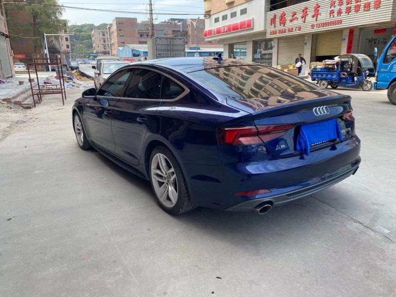 深圳19年奥迪A55