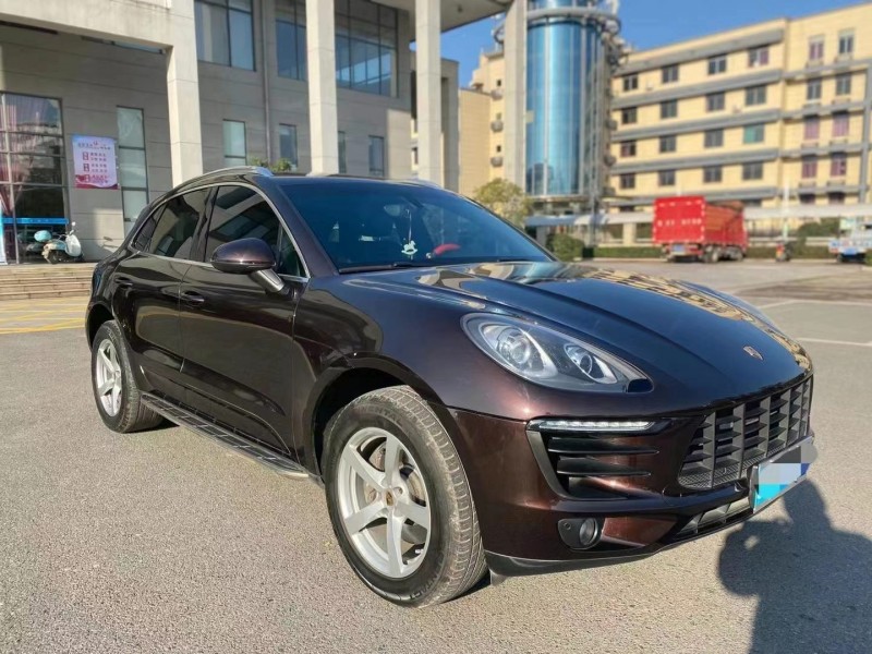 九江15年保時捷Macan7