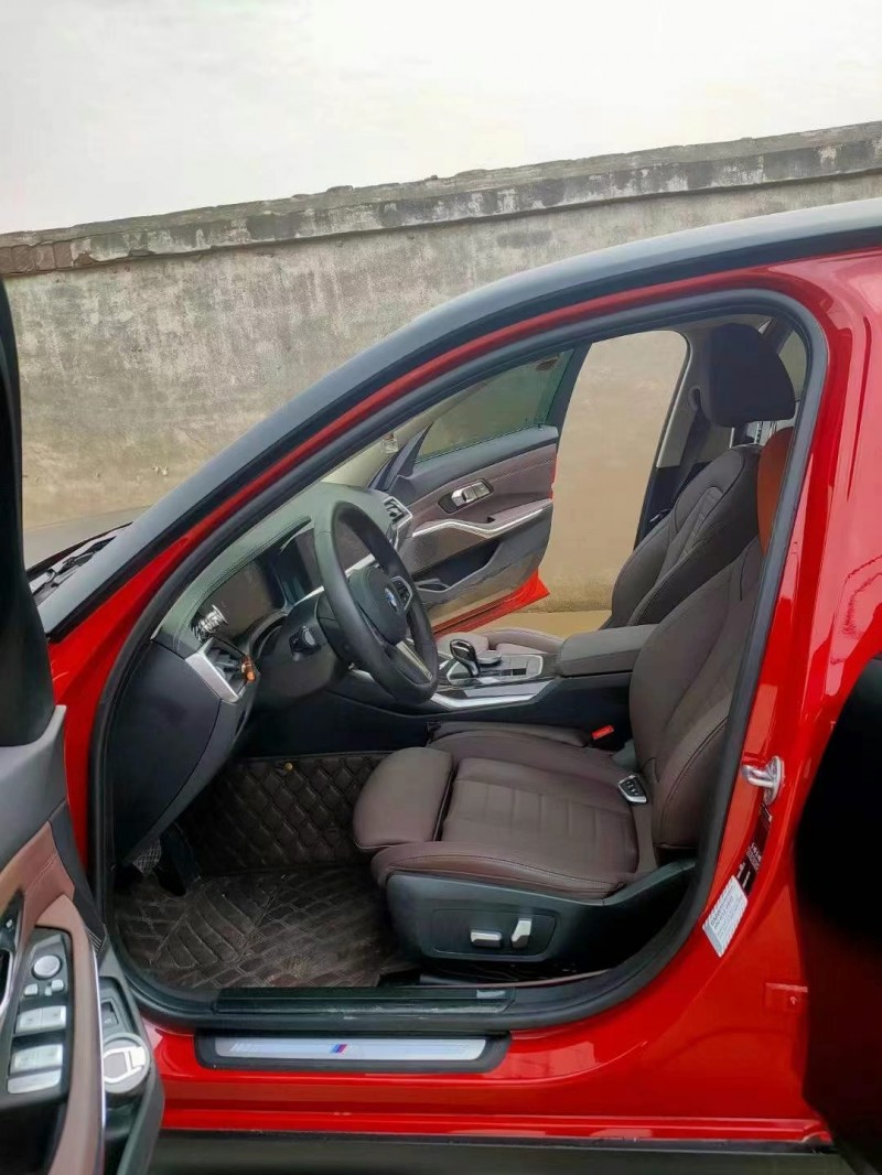 成都20年宝马3系7