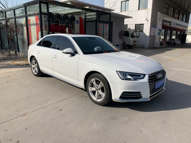 徐州17年奥迪A4L8