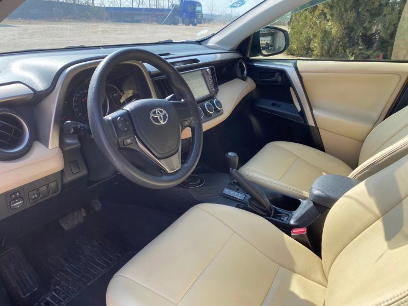 臨沂13年豐田RAV4榮放7