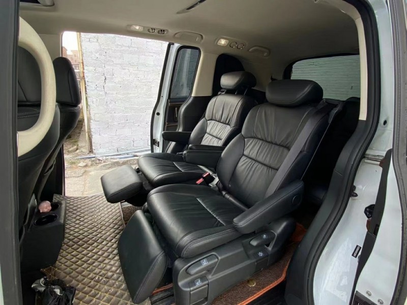 广州18年本田奥德赛4