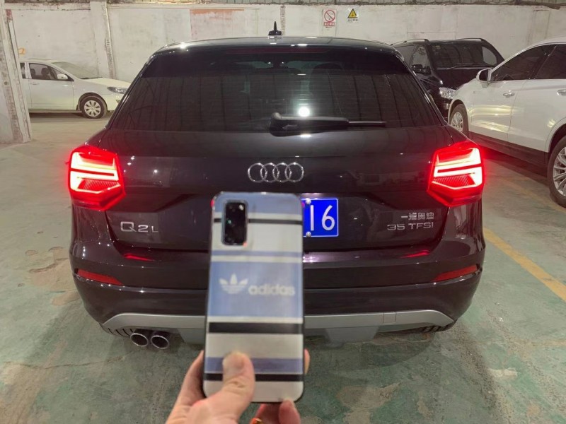 广州19年奥迪Q28