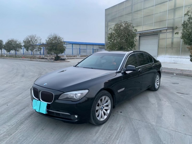 徐州10年宝马7系9