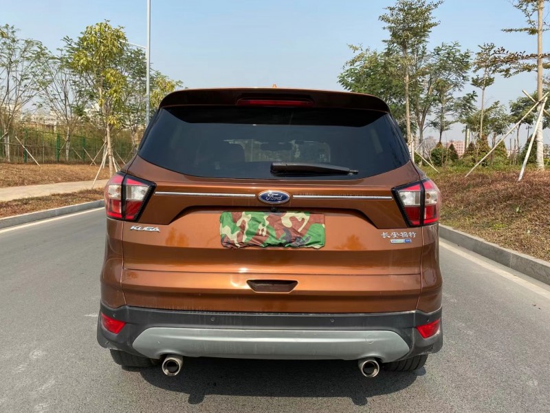 东莞16年福特翼虎9