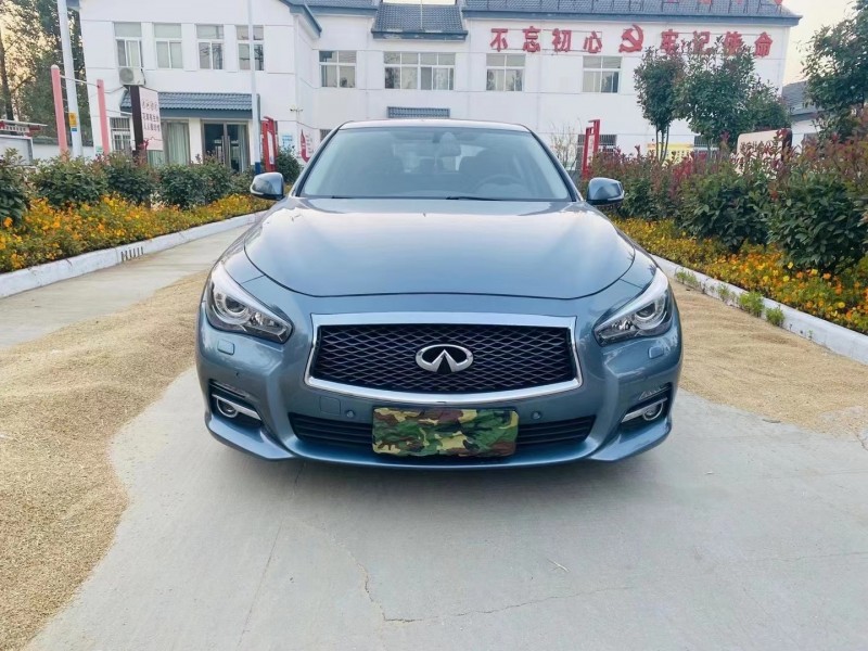 徐州17年英菲尼迪Q50L1