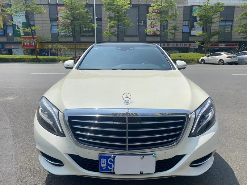 广州17年奔驰S2