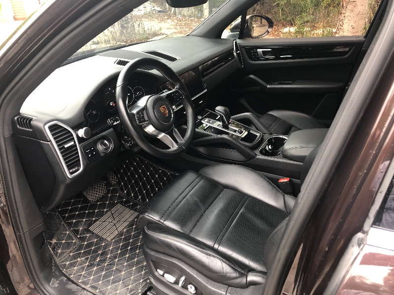 深圳18年保时捷卡宴5