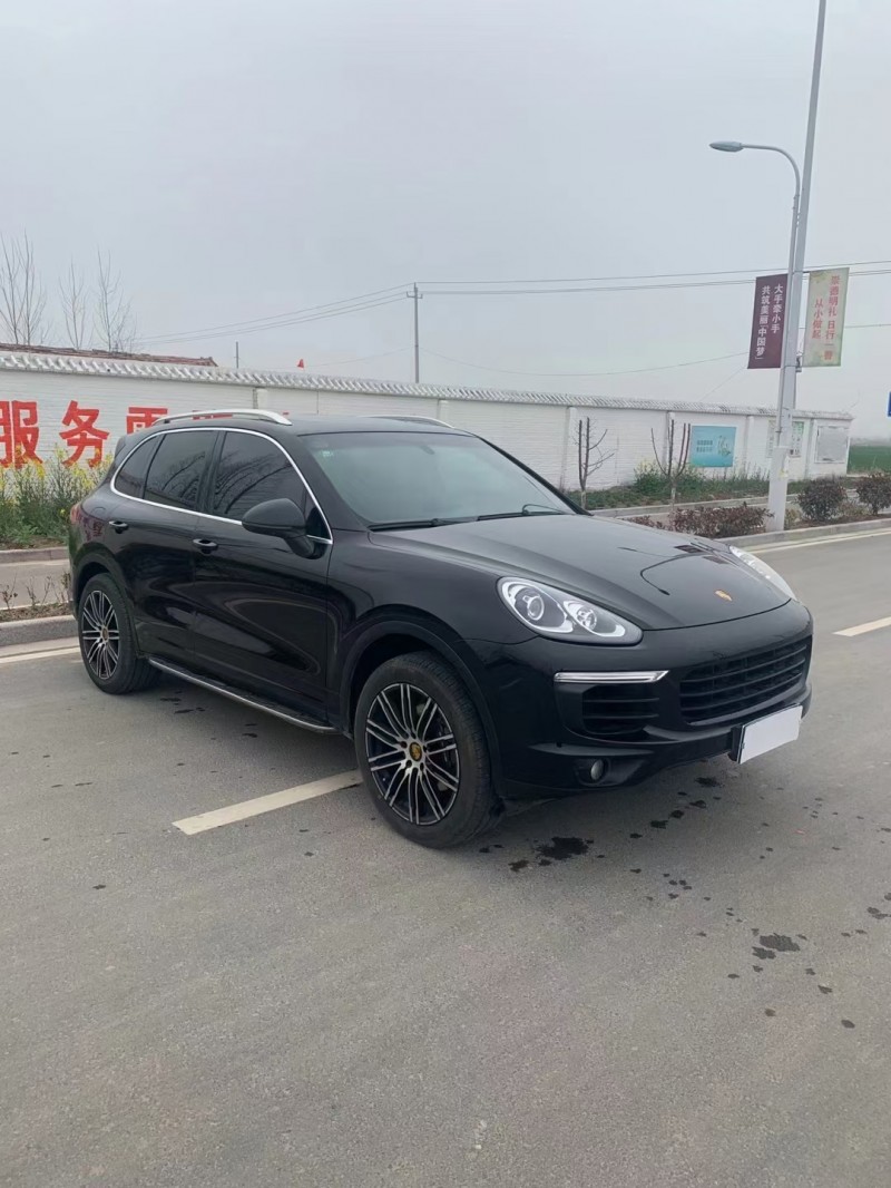 徐州15年保时捷卡宴3
