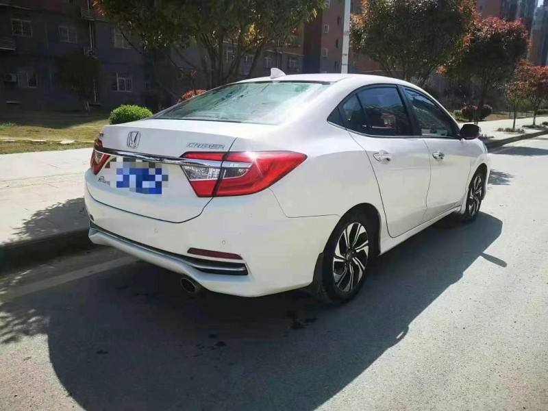 武汉17年本田凌派8