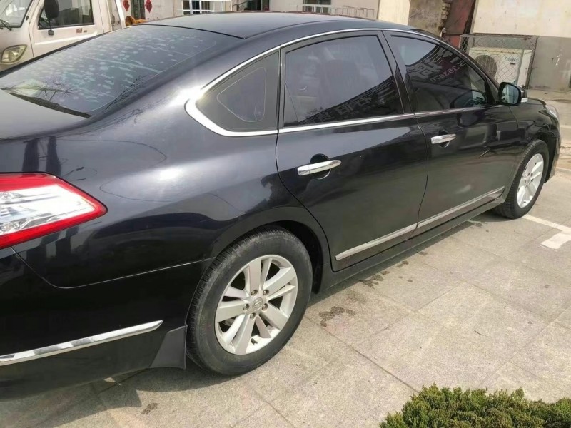 德州11年日產天籟8