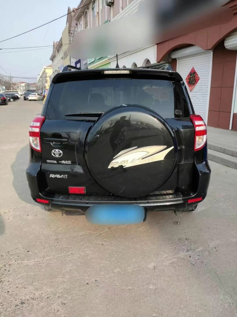德州11年豐田RAV48