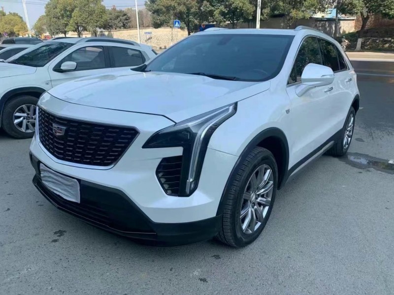 恩施19年凱迪拉克XT42