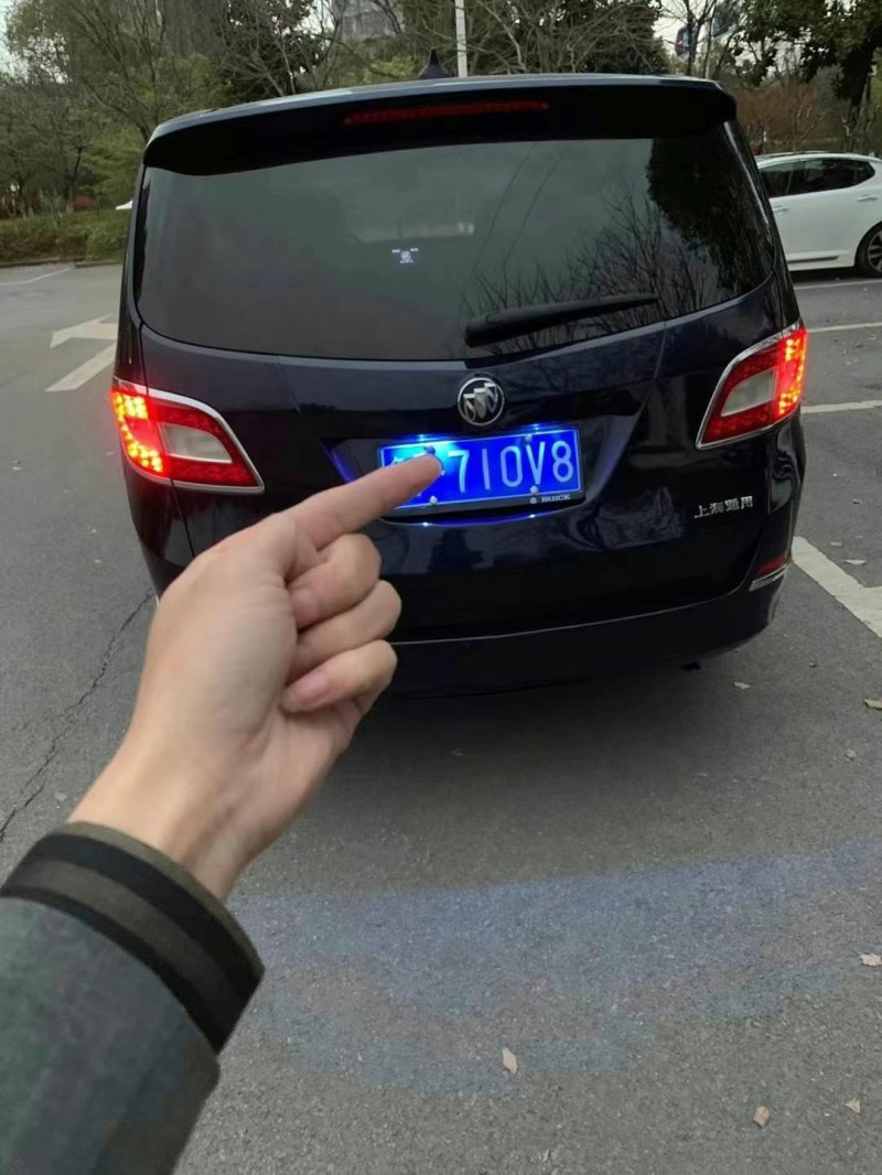 淄博11年别克GL86