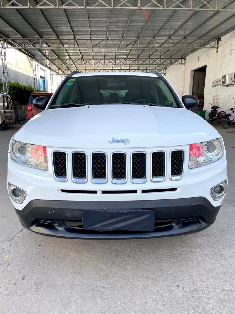 臨沂12年Jeep指南者1