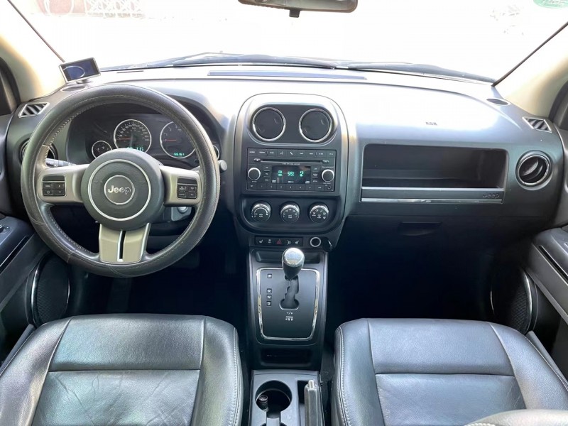 臨沂12年Jeep指南者7