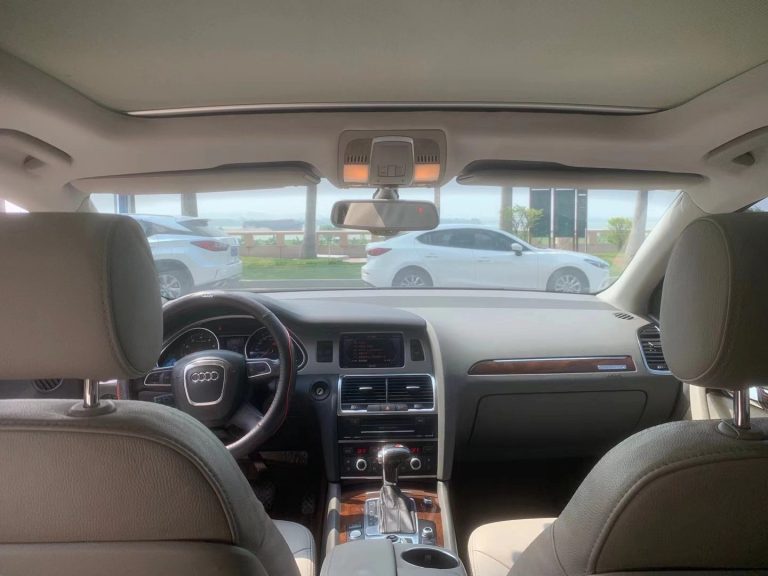 佛山12年奥迪Q73