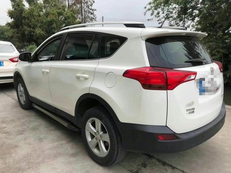 湛江14年豐田RAV42