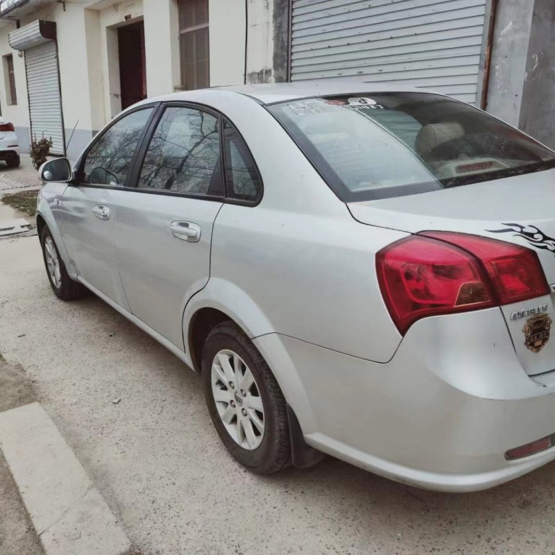 徐州14年别克凯越5