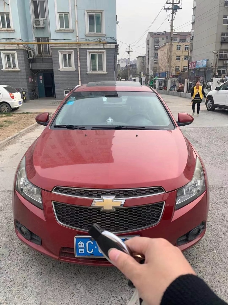 烟台09年雪佛兰科鲁兹1