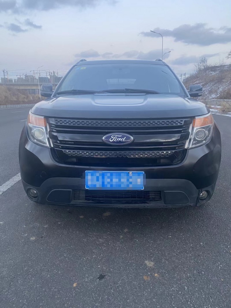 烟台13年福特探界者1