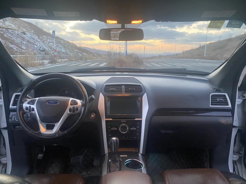 烟台13年福特探界者4