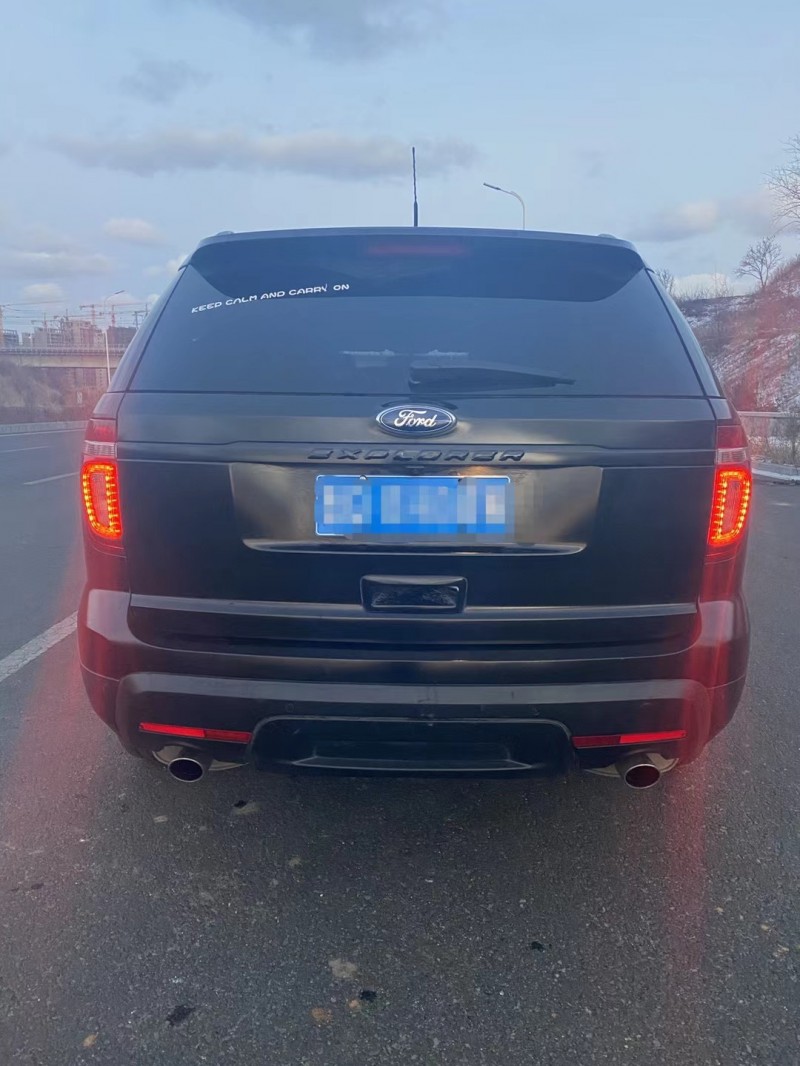 烟台13年福特探界者9