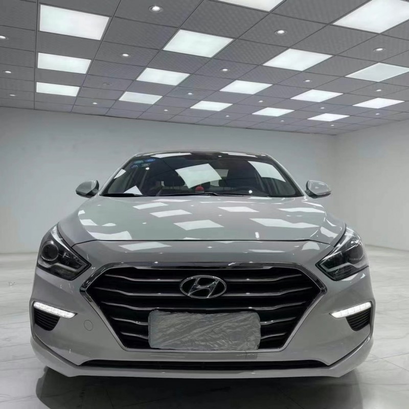 成都17年现代名图1