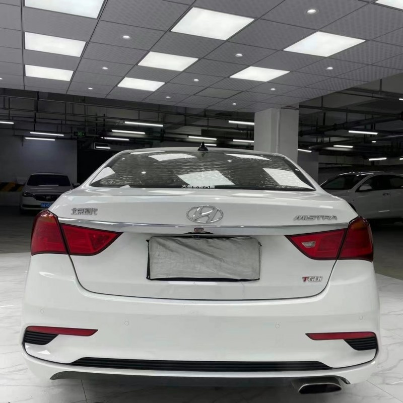 成都17年现代名图9