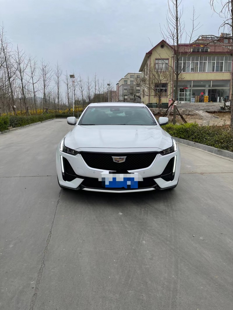 烟台20年凯迪拉克CT59