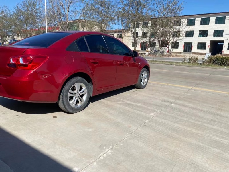 保定16年雪佛兰科鲁兹2