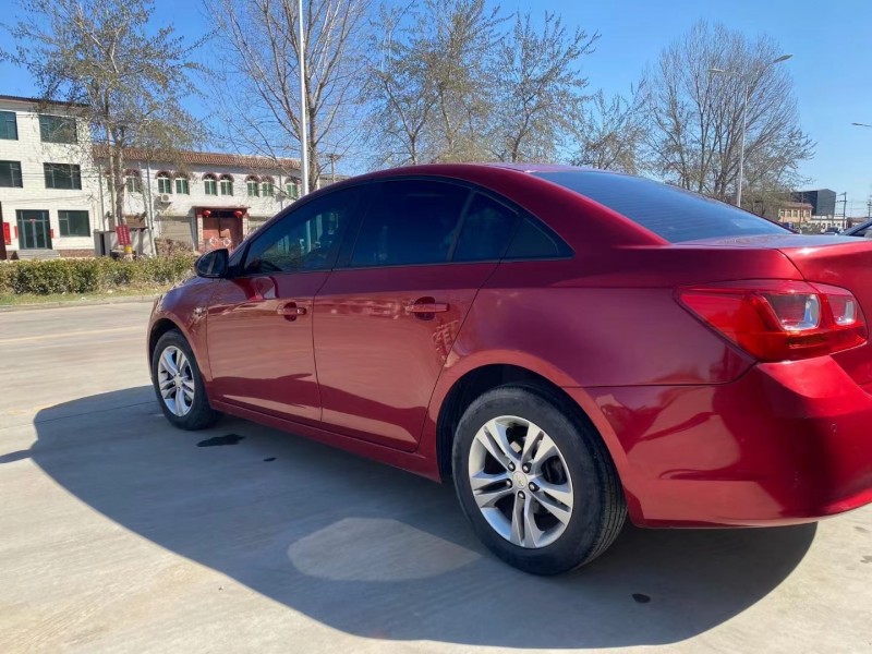 保定16年雪佛兰科鲁兹3