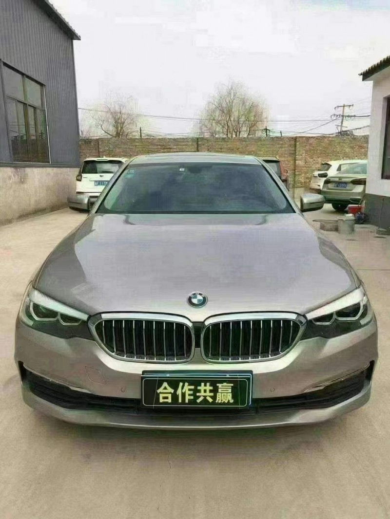 保定18年宝马5系9