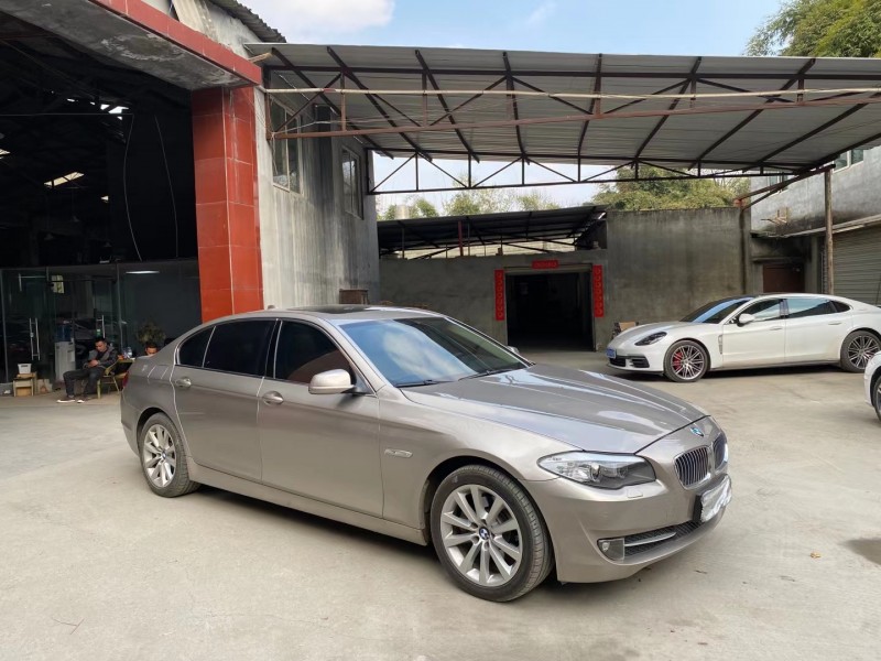 成都12年宝马5系3