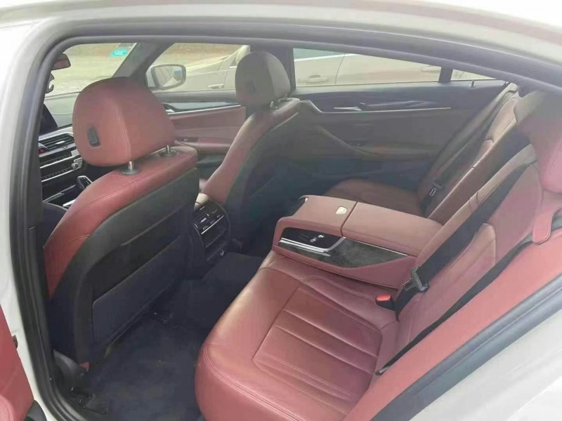 保定19年宝马5系7