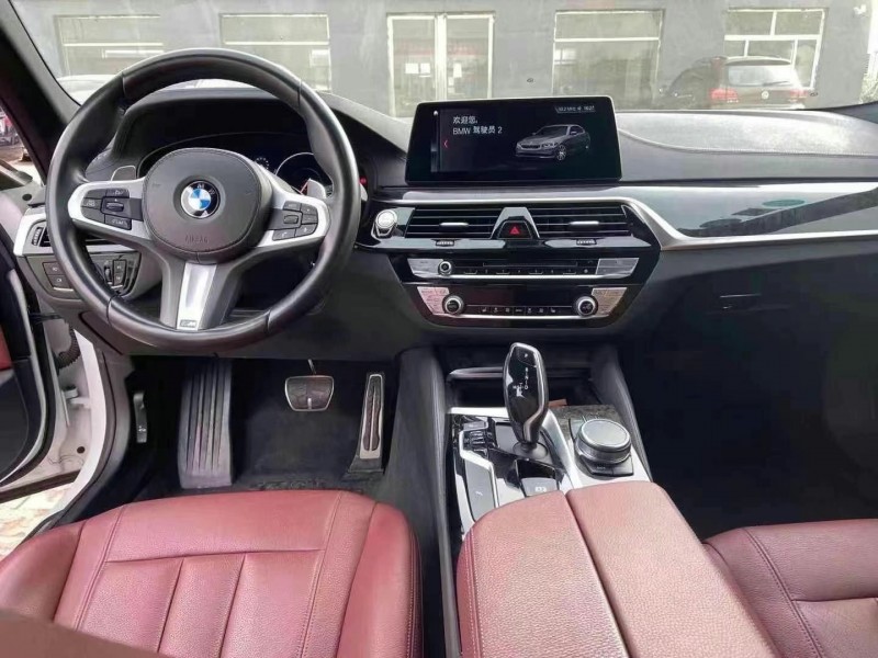 保定19年宝马5系5