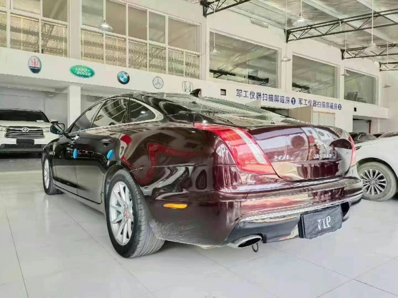 北京17年捷豹XJ7