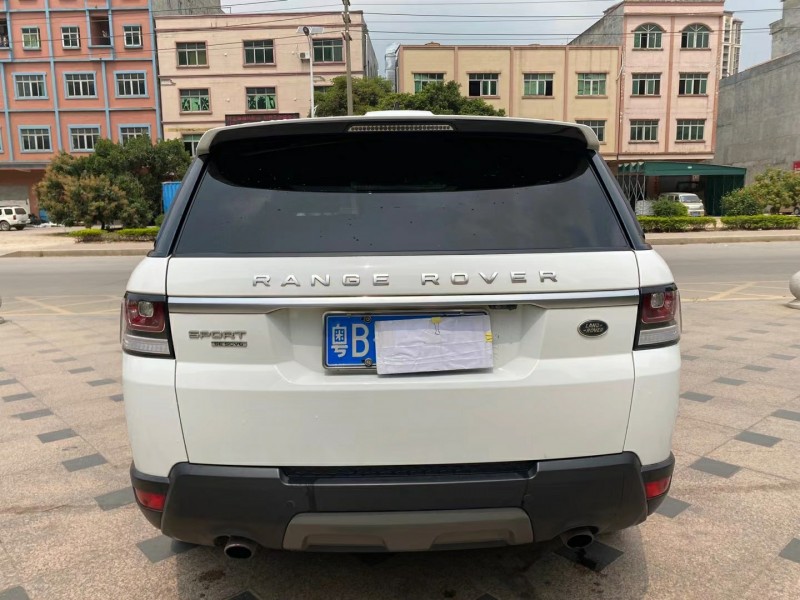 东莞17年路虎揽胜运动2