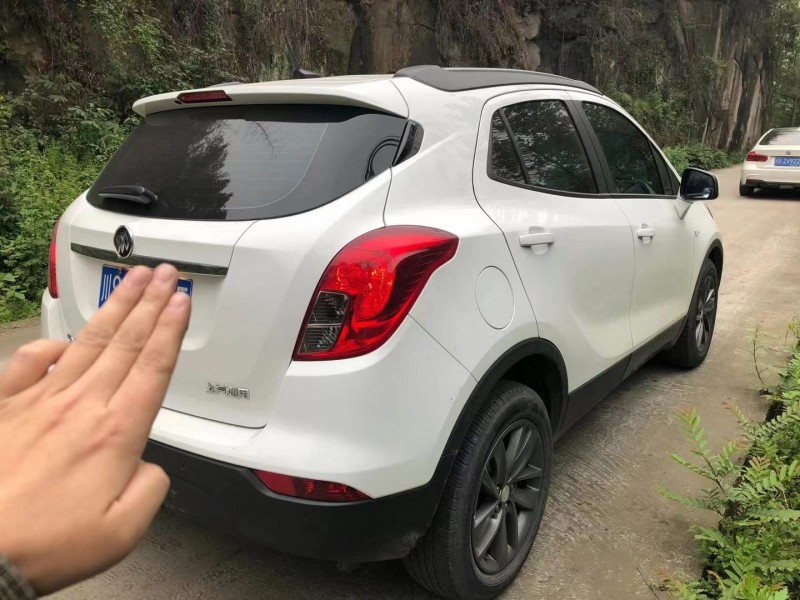 成都19年别克昂科拉6