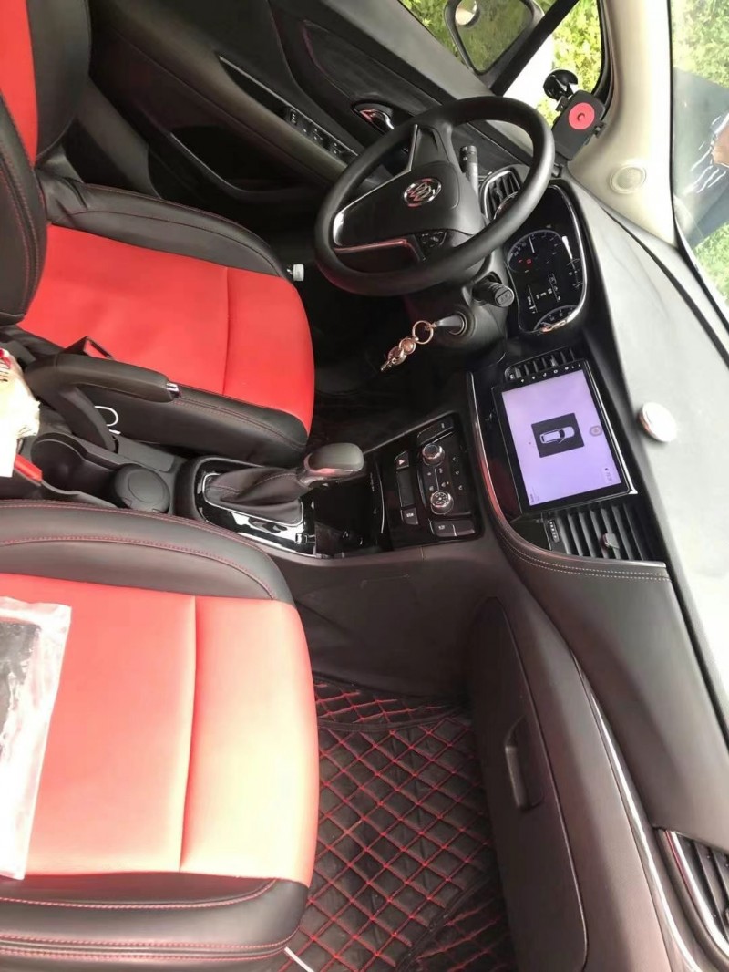 成都19年别克昂科拉9