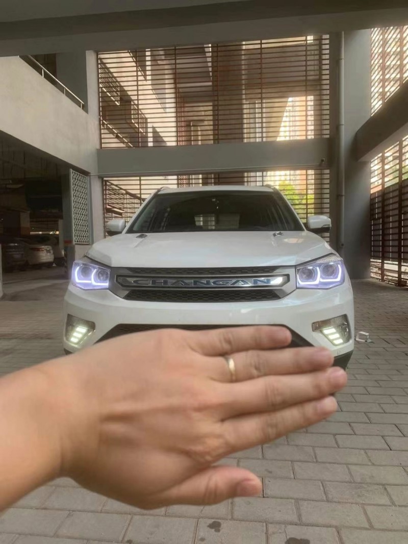 重慶17年長安汽車CS751