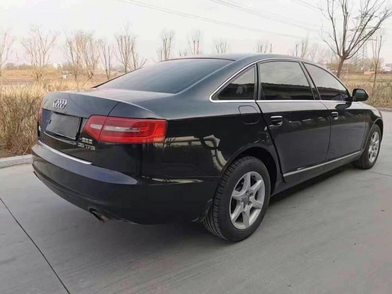 青岛12年奥迪A6L7