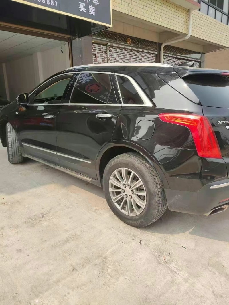 邵阳17年凯迪拉克XT57