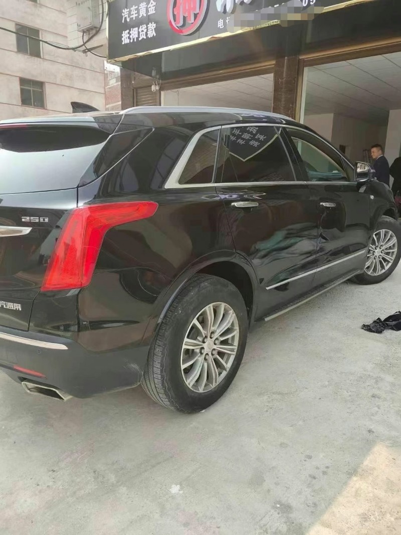 邵阳17年凯迪拉克XT58