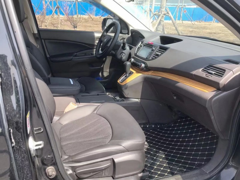 青岛15年本田CR-V5