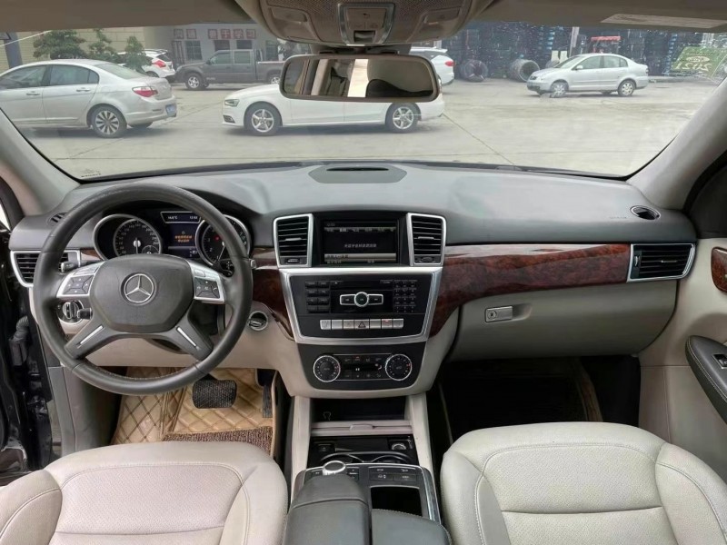 武汉13年奔驰ML7