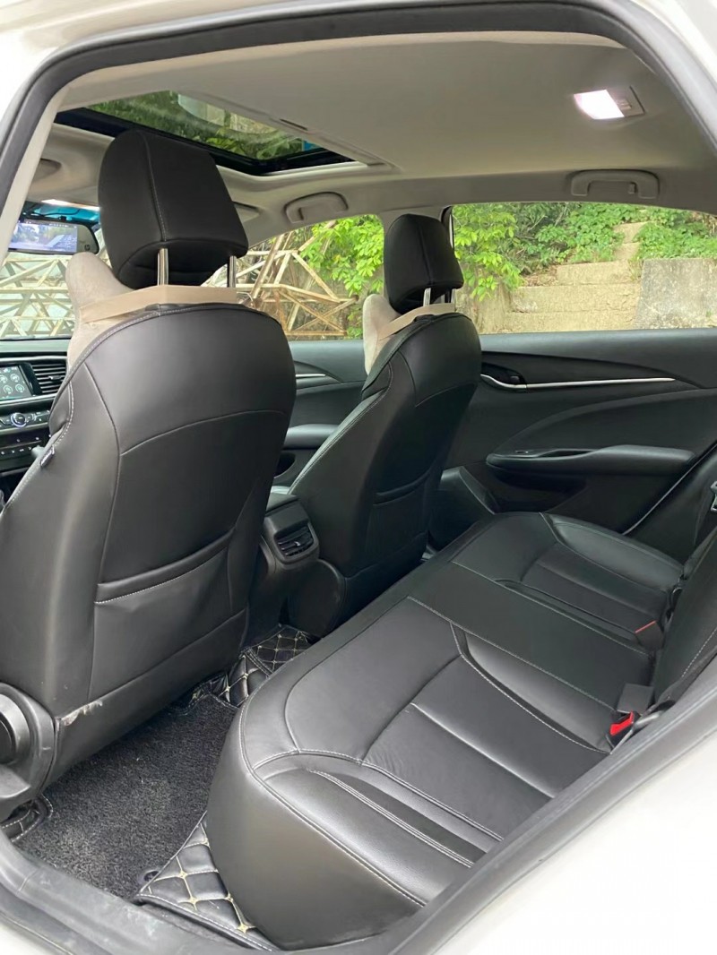 中山19年别克威朗9