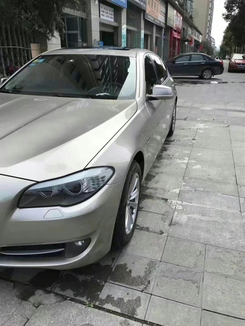 武汉13年宝马5系2