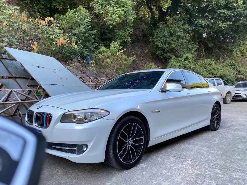 中山13年宝马5系2